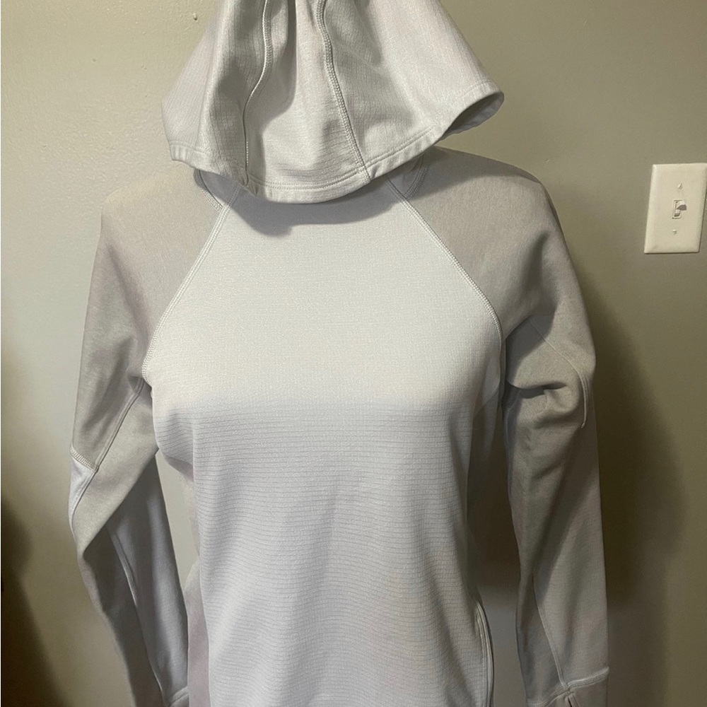 The North Face Hoodies size M